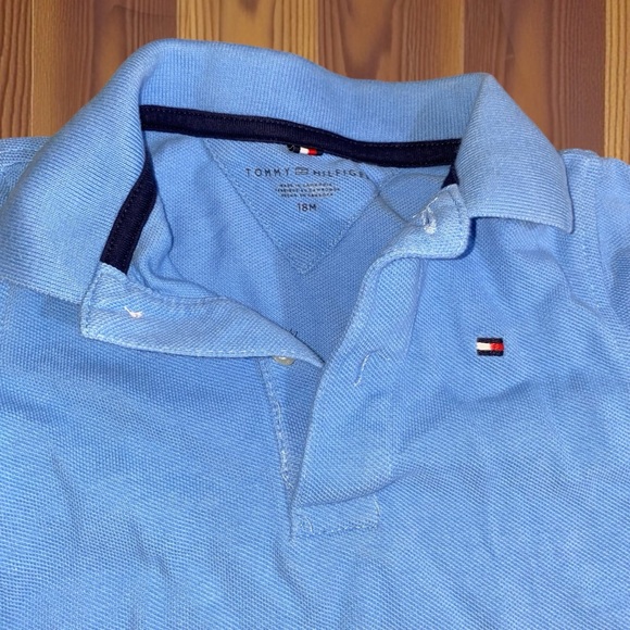 Tommy Hilfiger 18M Light Blue Polo Baby Onesie - Picture 2 of 8